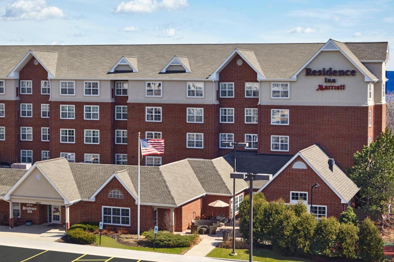Hotel By Marriott Chicago Schaumburg/woodfield Mall 3*